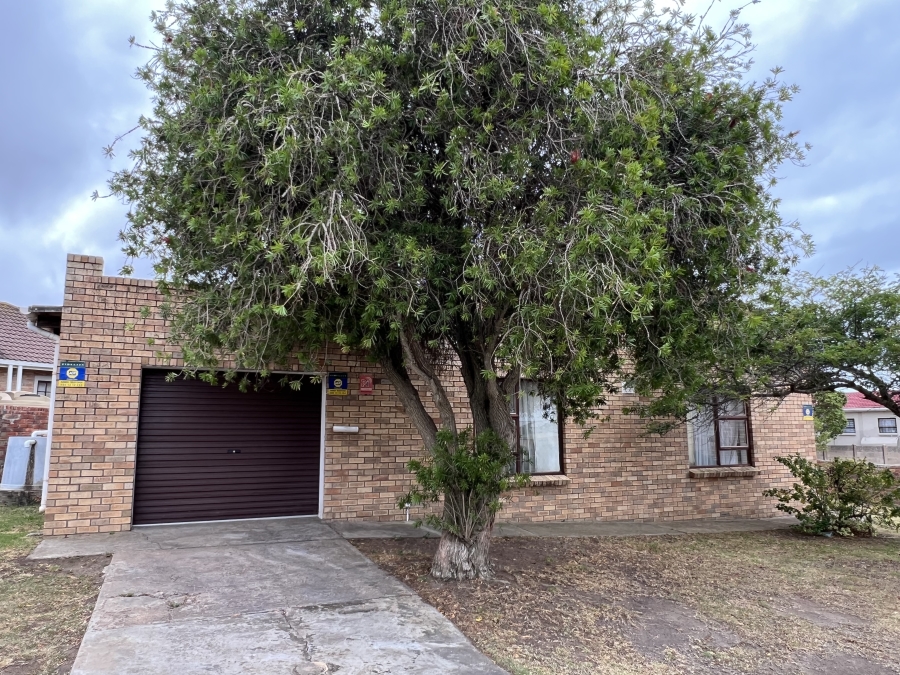 2 Bedroom Property for Sale in Noorsekloof Eastern Cape